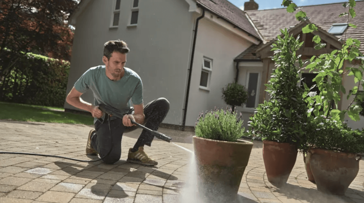 Hogedrukreinigers Dordrecht | Elektrisch Tuingereedschap | Karwei Dordrecht - scherm­afbeelding_2026-03-27_om_13